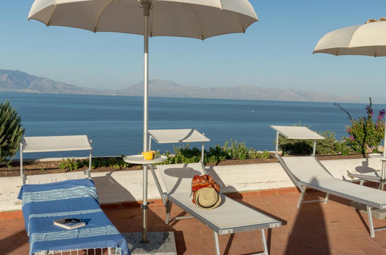 Perla Del Golfo Resort Теразини Екстериор снимка